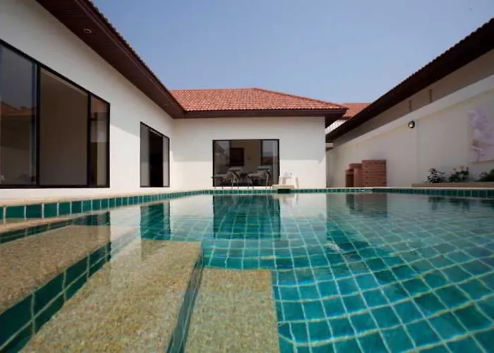 Majestic Residence