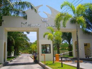 Majestic Hotel 3*