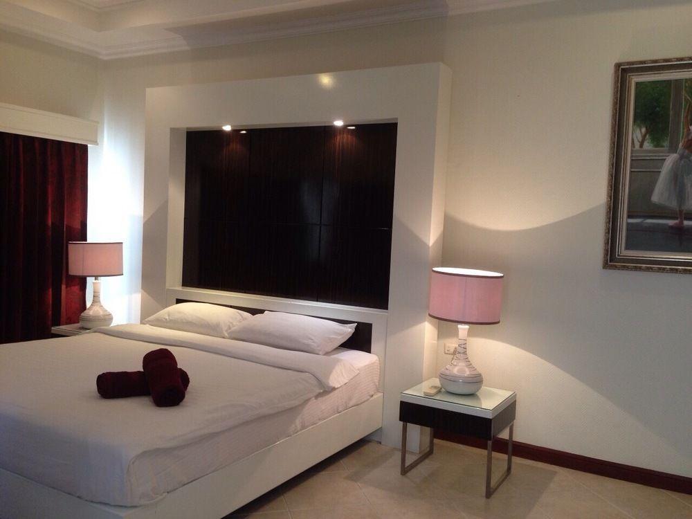 Majestic Hotel 3*