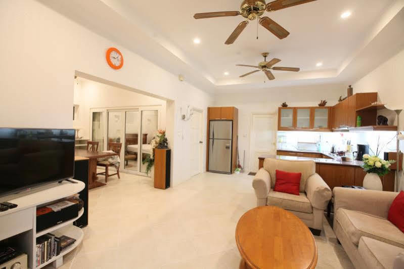 Majestic Hotel 3*